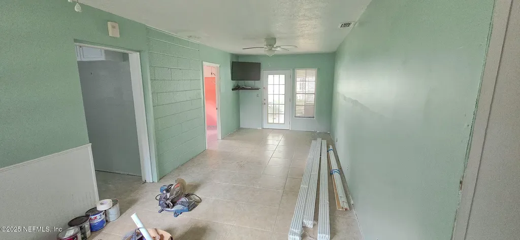 5 55th Street Yankeetown FL 34449