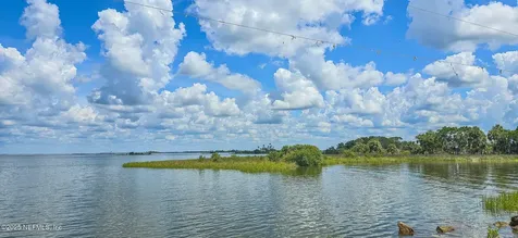 5 55th Street Yankeetown FL 34449