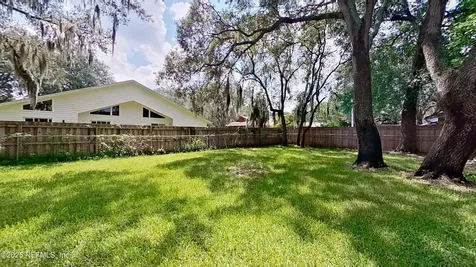 1115 Hamlet Court Neptune Beach FL 32266