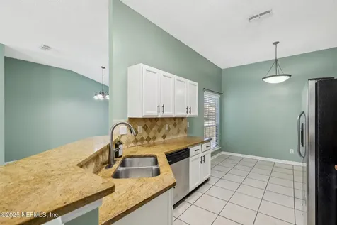 5386 Tessa Terrace Jacksonville FL 32244