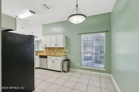 5386 Tessa Terrace Jacksonville FL 32244