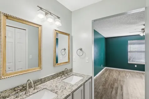 5386 Tessa Terrace Jacksonville FL 32244