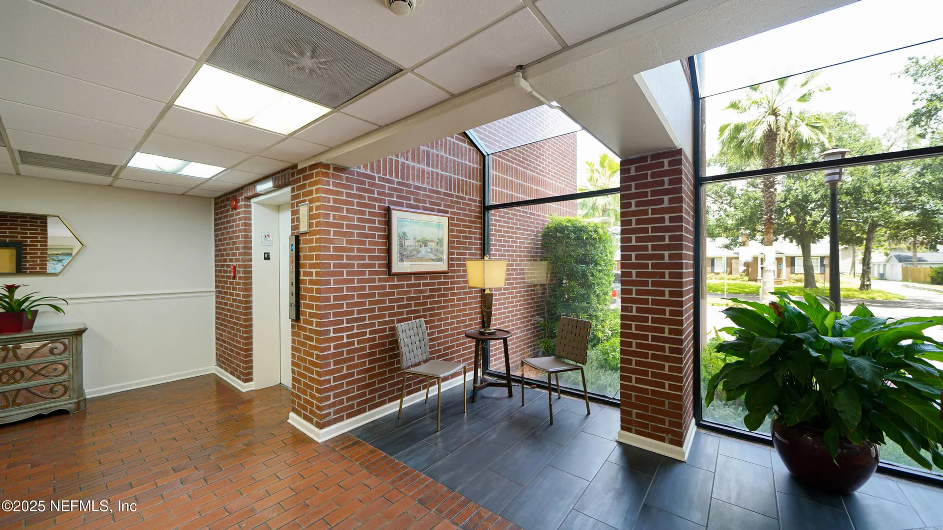 1592 Le Baron Avenue Jacksonville FL 32207