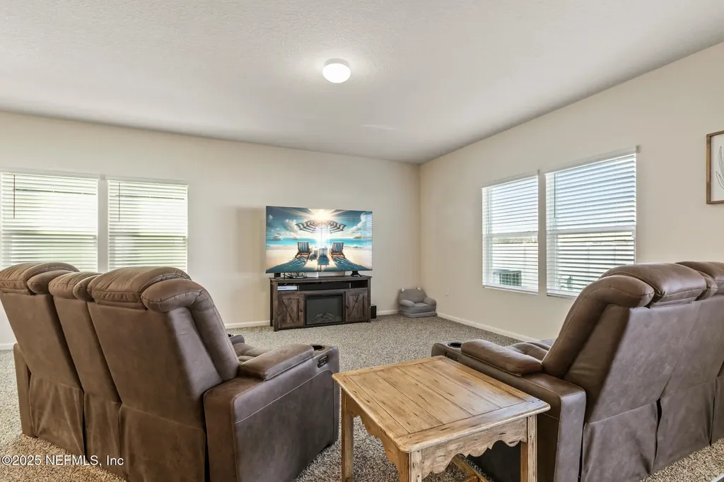 2271 Willow Glen Lane Green Cove Springs FL 32043