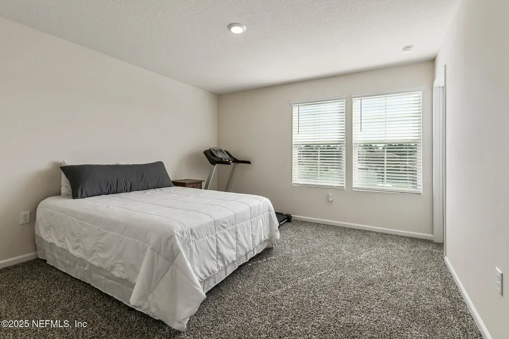 2271 Willow Glen Lane Green Cove Springs FL 32043