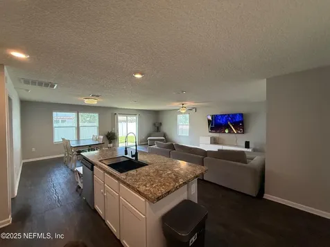 3616 Alta Lakes Boulevard Jacksonville FL 32226