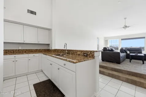 3331 Lighthouse Point Lane Jacksonville FL 32250