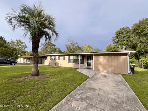 2141 Monteau Drive Jacksonville FL 32210
