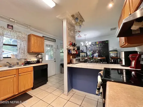 2141 Monteau Drive Jacksonville FL 32210