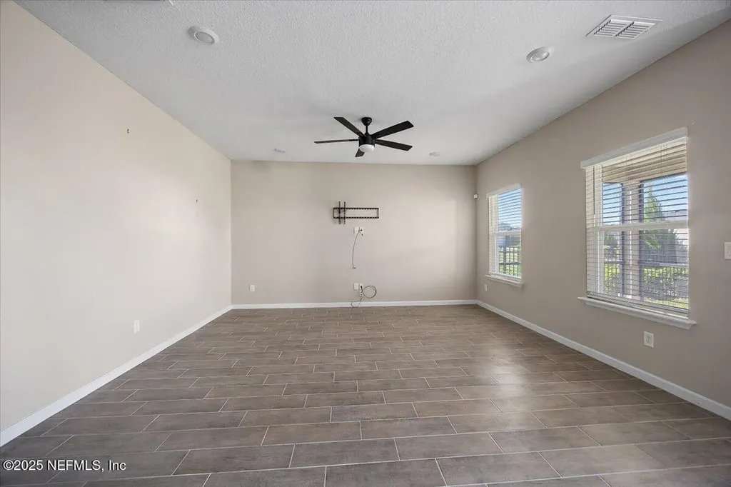 2757 Pointed Leaf Road Green Cove Springs FL 32043