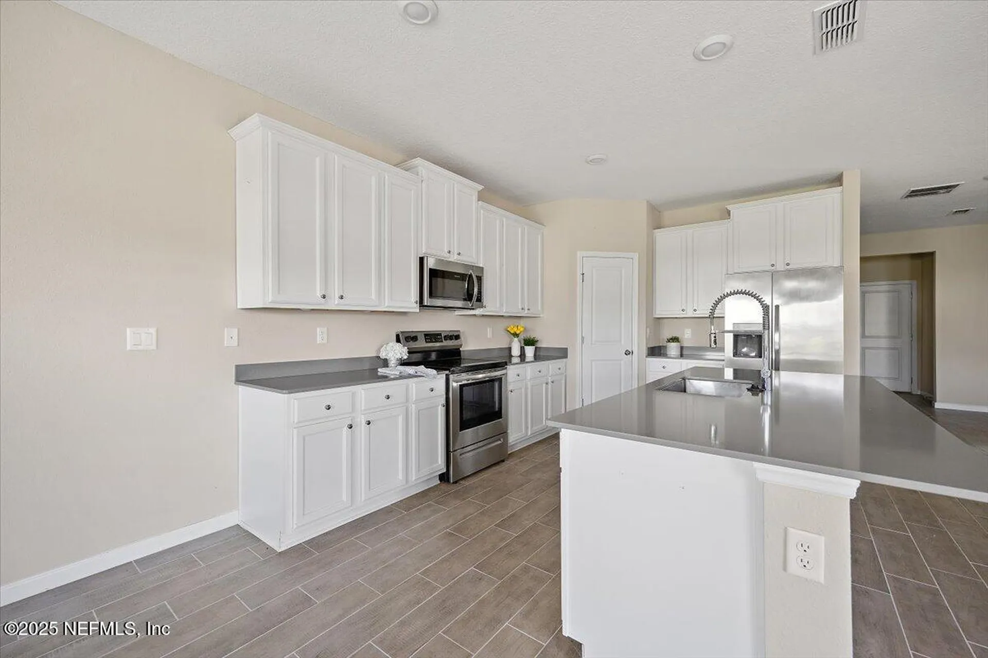 2757 Pointed Leaf Road Green Cove Springs FL 32043