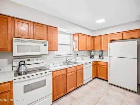 4442 Forest Haven Drive S Jacksonville FL 32257