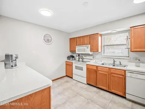 4442 Forest Haven Drive S Jacksonville FL 32257