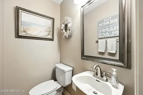 1022 Seawood Drive Neptune Beach FL 32266