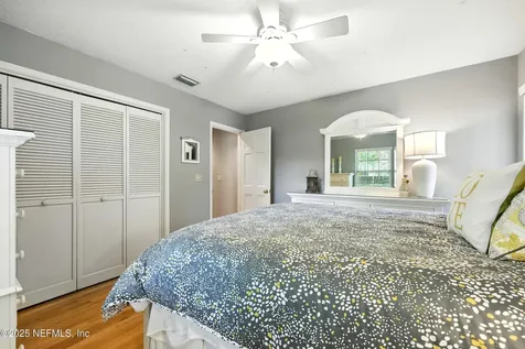 1022 Seawood Drive Neptune Beach FL 32266