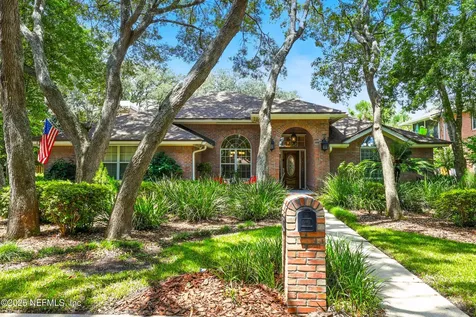 1022 Seawood Drive Neptune Beach FL 32266