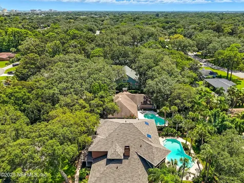 1022 Seawood Drive Neptune Beach FL 32266