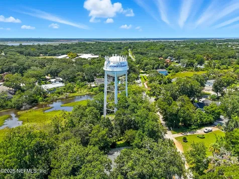 1022 Seawood Drive Neptune Beach FL 32266