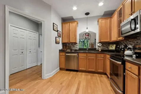 3815 La Vista Circle Jacksonville FL 32217