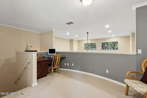 3815 La Vista Circle Jacksonville FL 32217