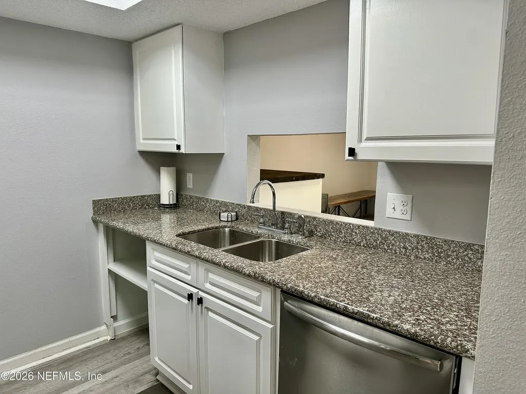 3878 La Mirada Drive N Jacksonville FL 32217
