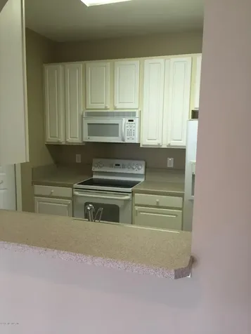 7801 Point Meadows Drive Jacksonville FL 32256