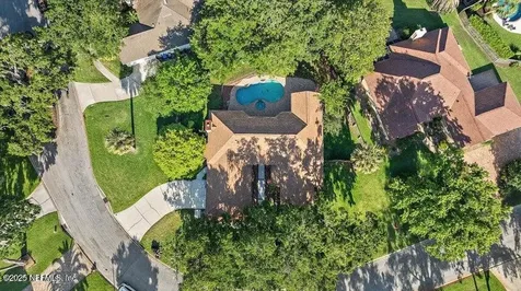 2032 Marye Brant Loop N Neptune Beach FL 32266