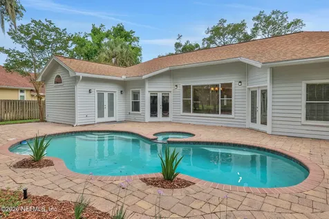 2032 Marye Brant Loop N Neptune Beach FL 32266