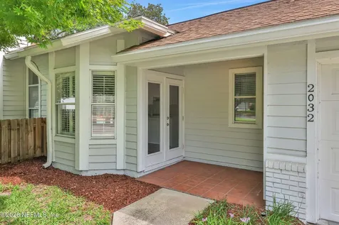 2032 Marye Brant Loop N Neptune Beach FL 32266