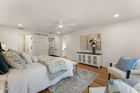 1918 Oak Circle Atlantic Beach FL 32233