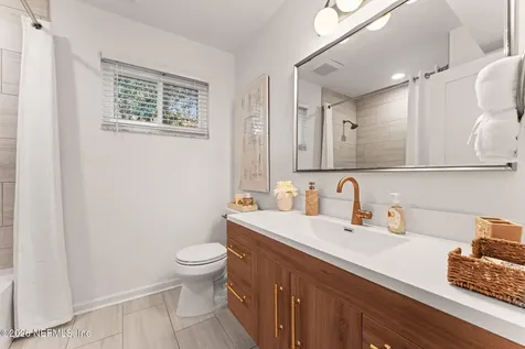 1918 Oak Circle Atlantic Beach FL 32233