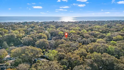 1918 Oak Circle Atlantic Beach FL 32233