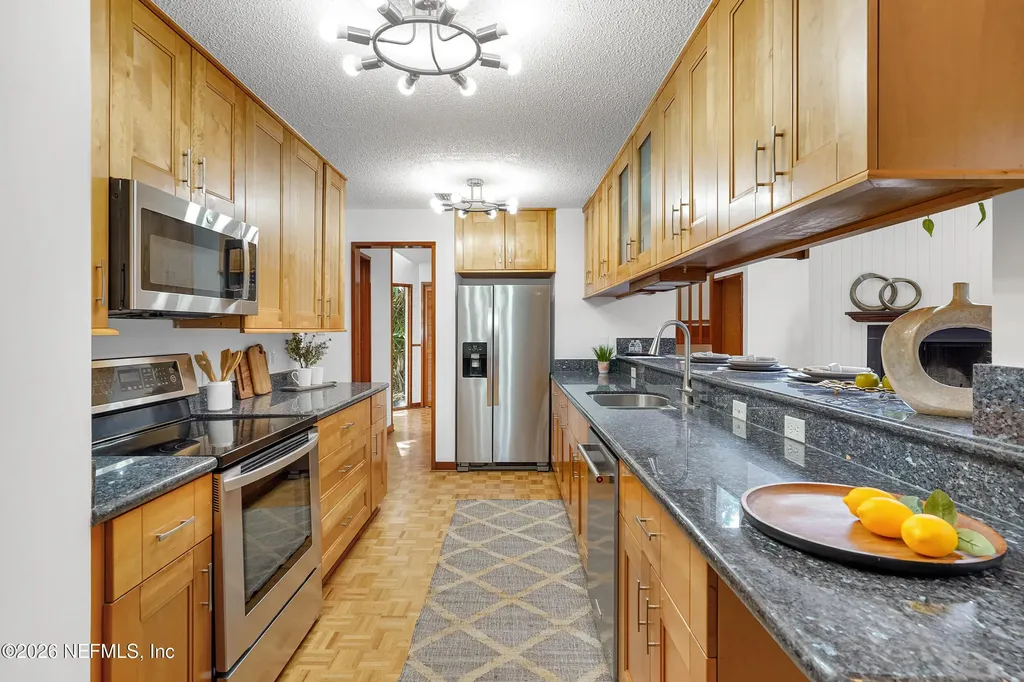 3140 Forest Circle Jacksonville FL 32257