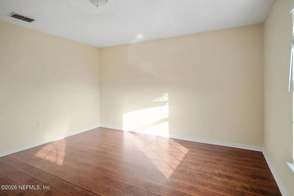 8190 Foxdale Drive Jacksonville FL 32210