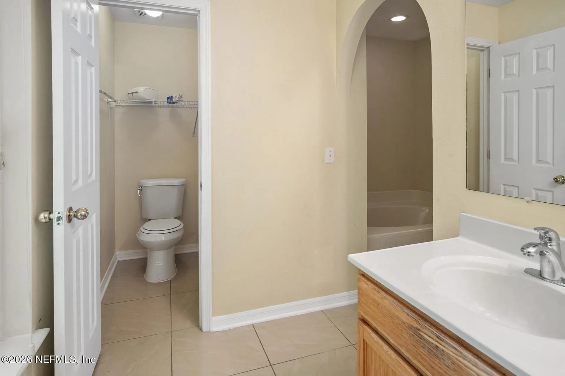 8190 Foxdale Drive Jacksonville FL 32210
