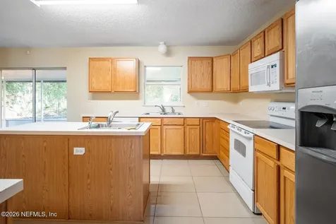 8190 Foxdale Drive Jacksonville FL 32210