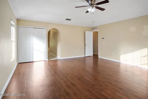 8190 Foxdale Drive Jacksonville FL 32210