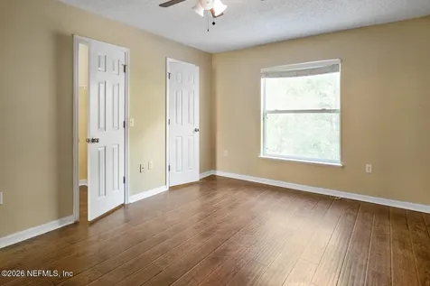 8190 Foxdale Drive Jacksonville FL 32210