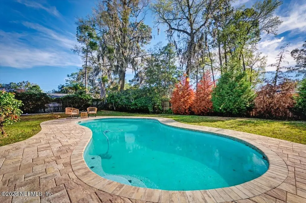 9372 Beauclerc Wood Lane N Jacksonville FL 32257