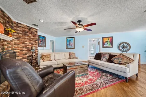 9372 Beauclerc Wood Lane N Jacksonville FL 32257