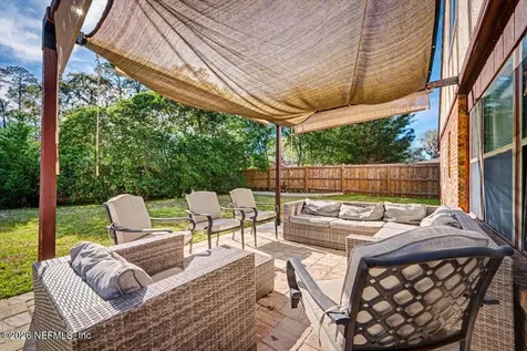 9372 Beauclerc Wood Lane N Jacksonville FL 32257