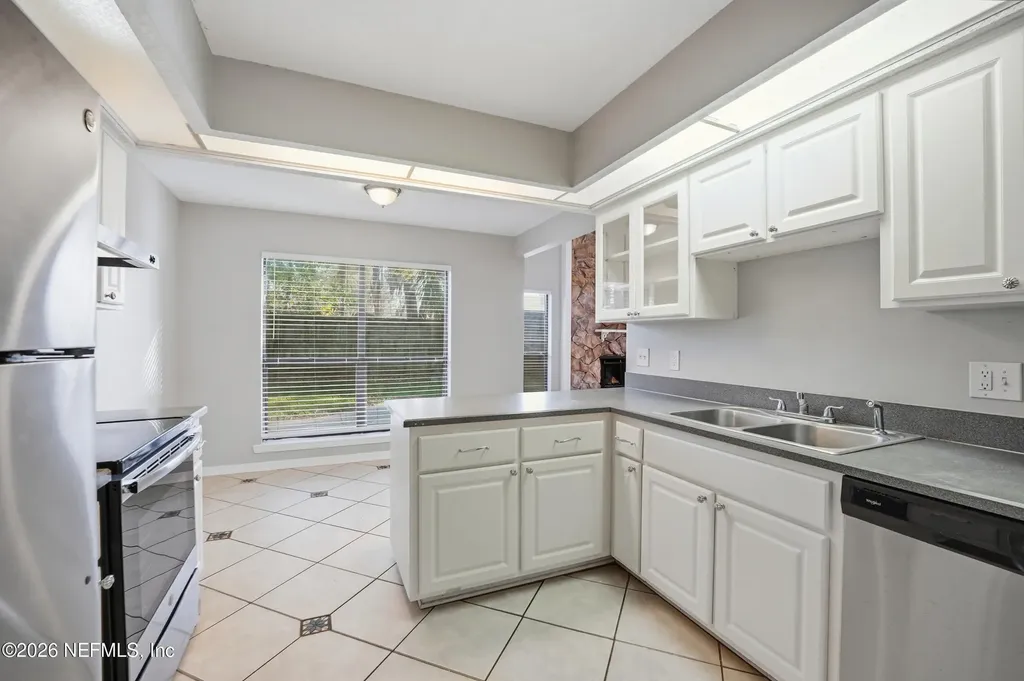 5542 Galewind Lane Jacksonville FL 32211