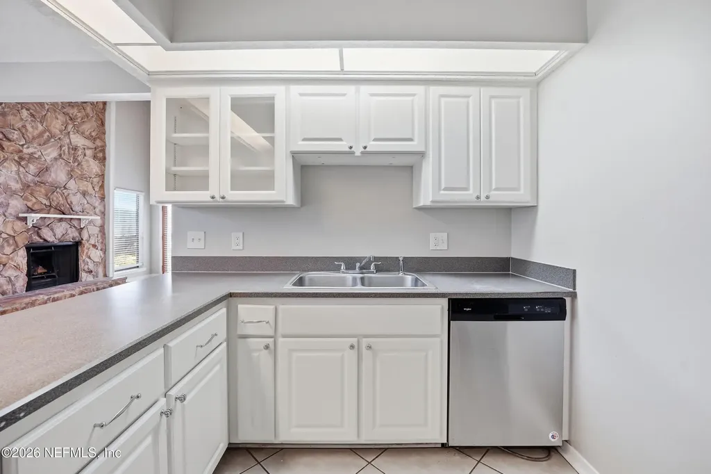 5542 Galewind Lane Jacksonville FL 32211