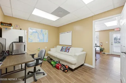5346 Timuquana Road Jacksonville FL 32210