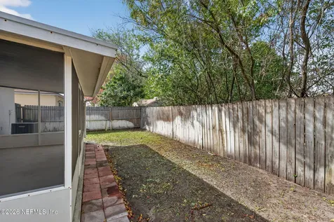 7251 Lawn Tennis Lane Jacksonville FL 32277