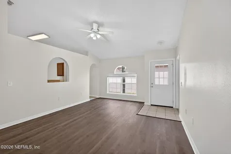 7251 Lawn Tennis Lane Jacksonville FL 32277