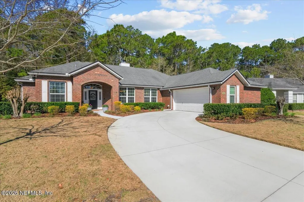 832 Buckeye Lane W St. Johns FL 32259