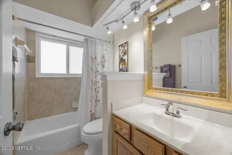 832 Buckeye Lane W St. Johns FL 32259