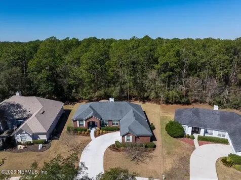 832 Buckeye Lane W St. Johns FL 32259