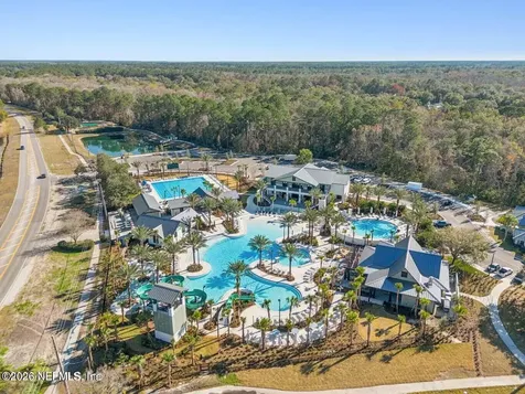 832 Buckeye Lane W St. Johns FL 32259